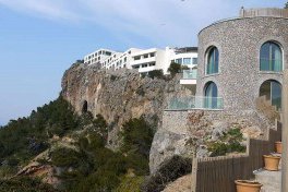 PRODUCTOS Y MATERIALES:  URSA instala 5.000 metros de conductos en un hotel con certificado LEED Oro