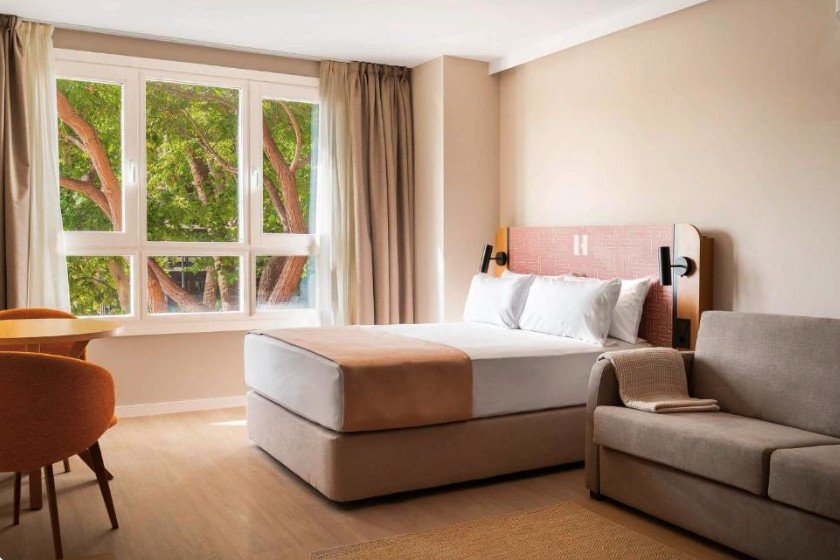 Limehome y Onix Capital abrirán un hotel en Sevilla y otro en Santander