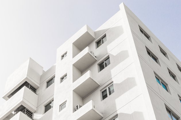 Hipoges saca a la venta más de 1.000 inmuebles sin posesión