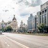 HIG compra dos edificios de oficinas y un hotel en Madrid para uso residencial