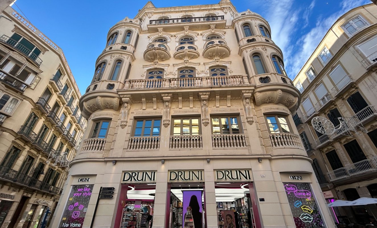 Venta del mayor local prime de Málaga a un inversor privado catalán