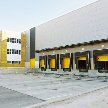 La inversión en el mercado logístico alcanzó los 639 millones de euros en 2014