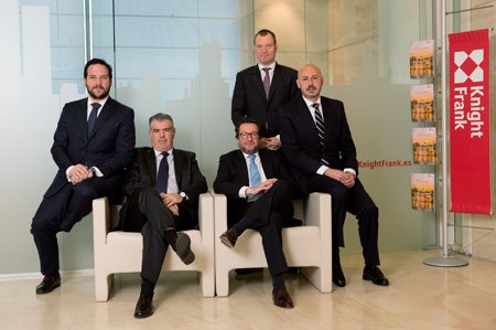 Knight Frank España promociona a socios a cinco de sus directivos