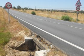 La AEC detecta obstáculos sin proteger en el 42% de las carreteras españolas