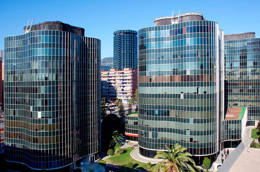 La superficie de oficinas contratada en Barcelona se recupera en el último trimestre de 2020