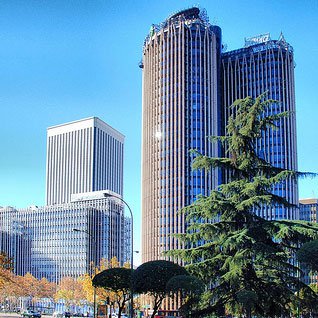 Pocas transacciones y muchas expectativas en los mercados de oficinas de Madrid y Barcelona durante el primer trimestre