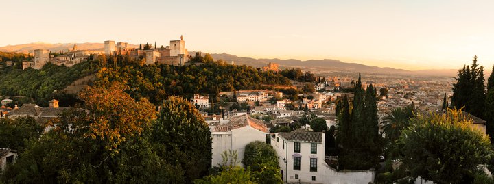 Granada, la capital que más ha subido el precio de la vivienda en cuatro años.
