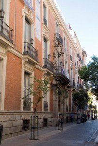 10.000 metros de placas Pladur para llevar a cabo la reforma del Palacio de Santoña