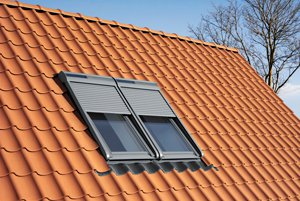 Persiana solar exterior VELUX, máximo confort y protección