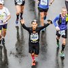 Javier Hortelano une deporte y solidaridad en la Maratón de Valencia