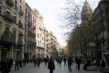 Informe de Cushman & Wakefield:  El Portal del Ángel de Barcelona sigue como la calle comercial más cara de España