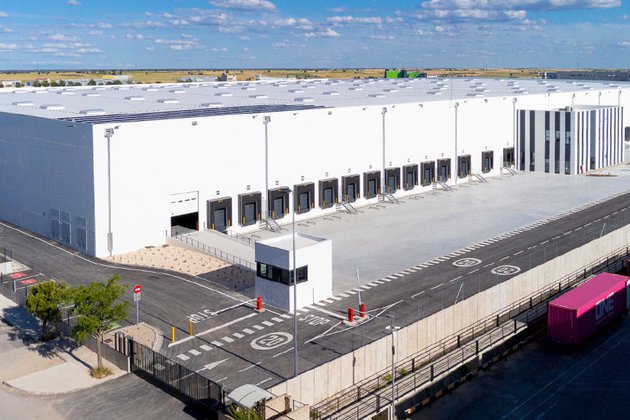KKR, Round Hill Capital y Pulsar Properties venden su portfolio logístico en España por 108 millones de euros