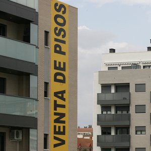 La compraventa de vivienda se incrementó en julio un 10,7%, aunque su precio se contrajo un 2,4%