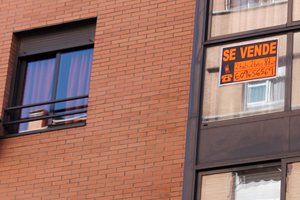 La compraventa de viviendas se dispara un 22,8% en marzo tras diez meses de fuertes caídas