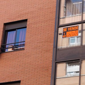 La compraventa de viviendas se dispara un 22,8% en marzo tras diez meses de fuertes caídas