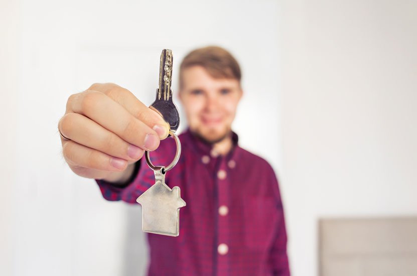 La compraventa de viviendas baja un 2,5 % en 2019 por la Ley Hipotecaria