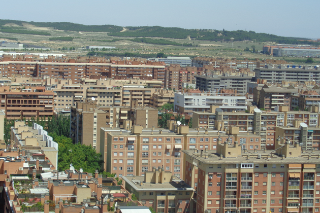El precio de la vivienda de segunda mano en mayo baja un 1,1 % interanual y sube un 1,3 % respecto a abril