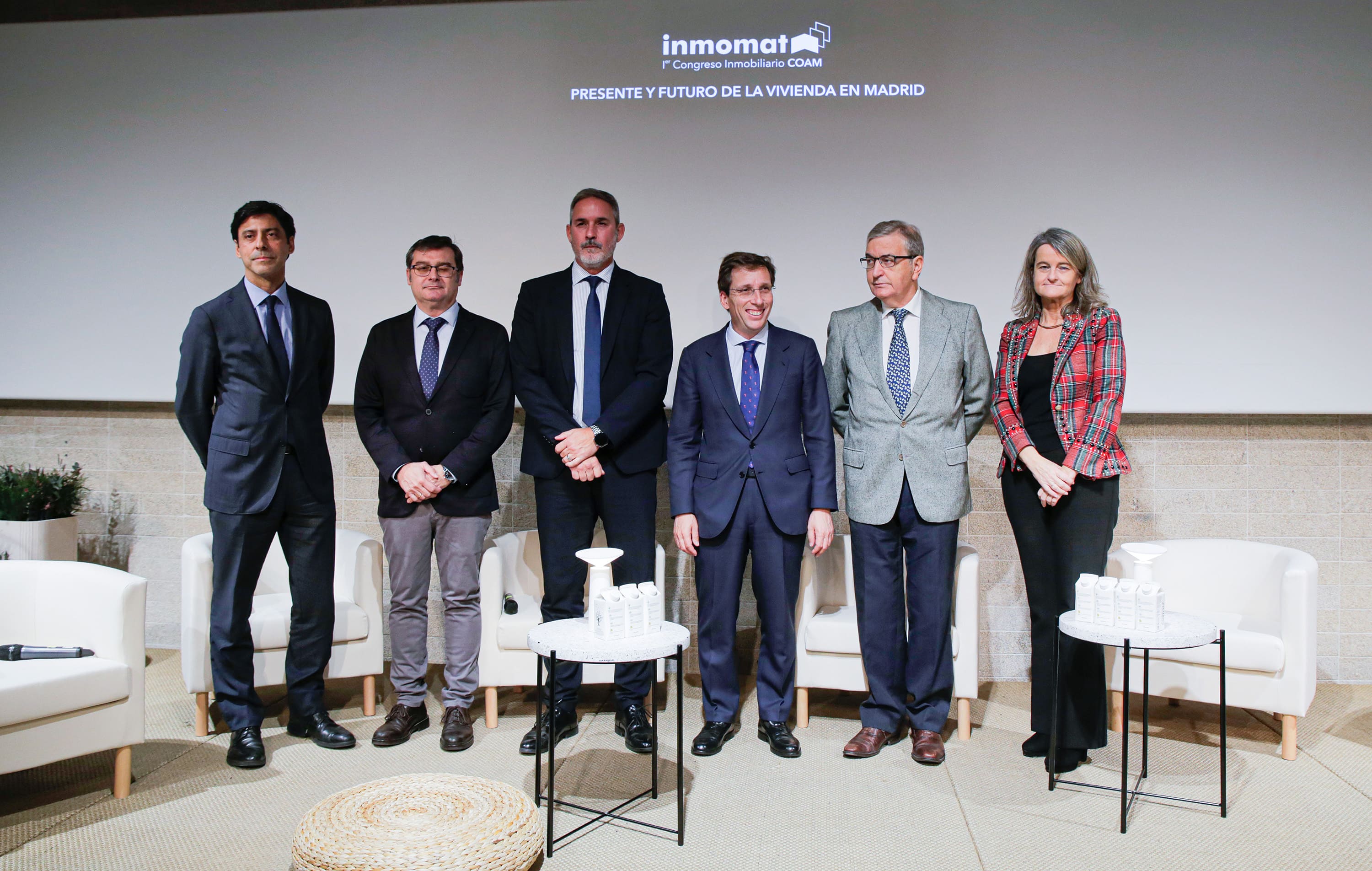 Inmomat: Almeida subraya el papel clave de los arquitectos para el futuro  de Madrid